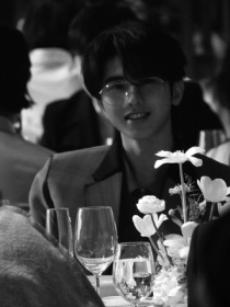 蔡徐坤：与你共沉沦