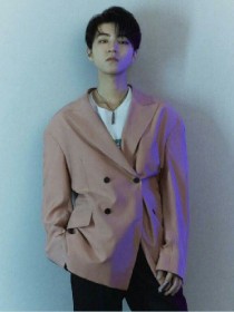 凯少:高冷校草别惹我