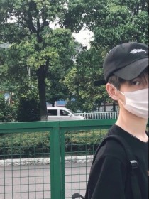 你是我们家的兔子