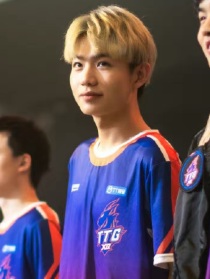 KPL——九尾：一起看雨落的声音